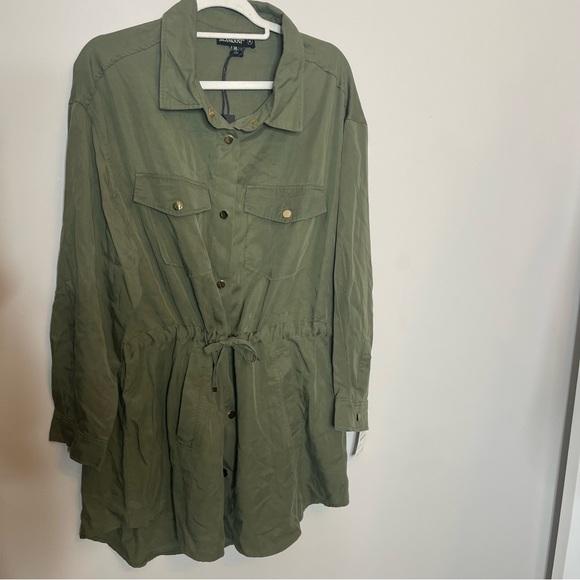 New Blank NYC GOOD and PLENTY GREEN SNAP FRONT BELTED DRESS XL - Picture 2 of 8